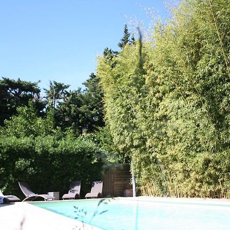 Le Mas Des Dames Appartement Avignon Exterior photo