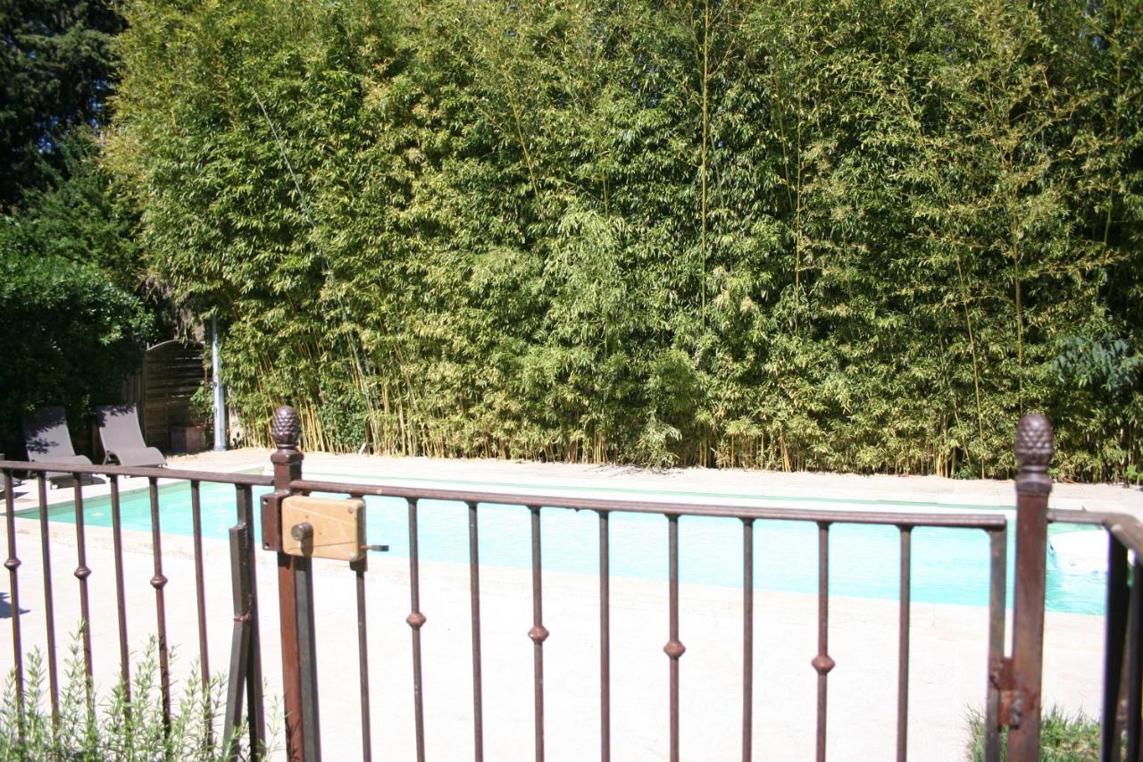 Le Mas Des Dames Appartement Avignon Exterior photo