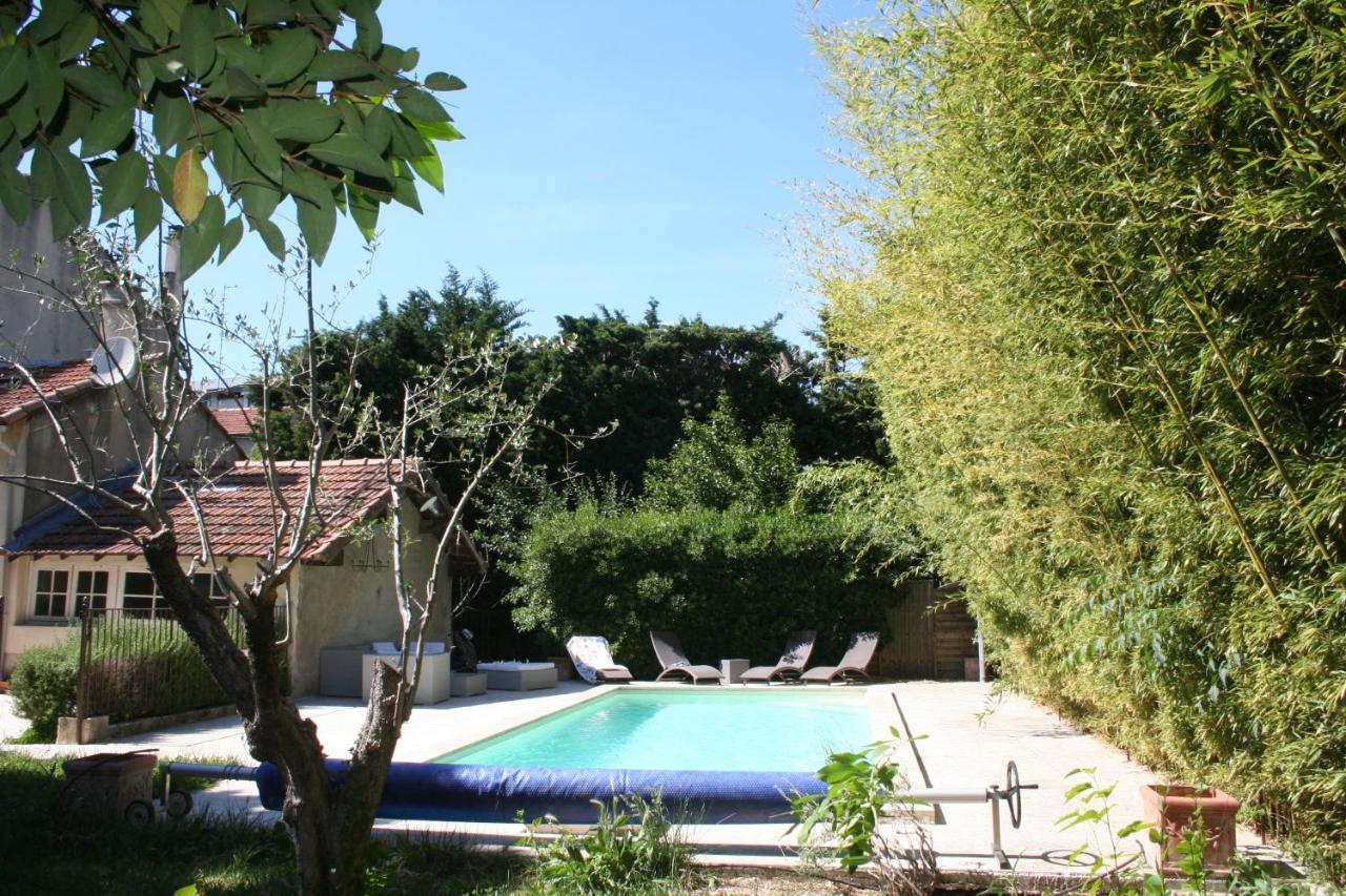 Le Mas Des Dames Appartement Avignon Exterior photo